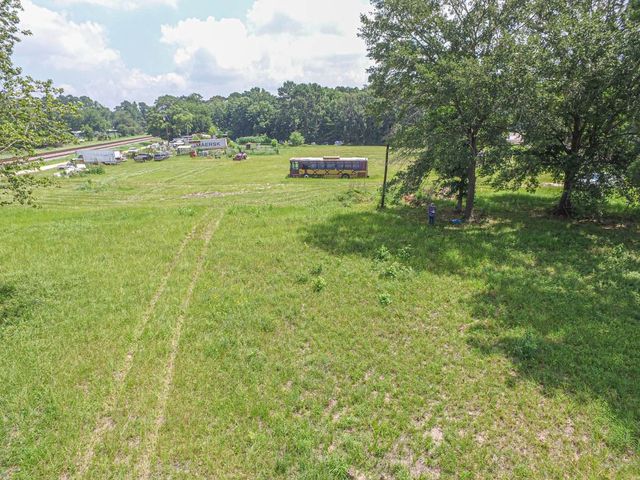 3503 State Highway Loop 116 Loop, Livingston, TX 77351