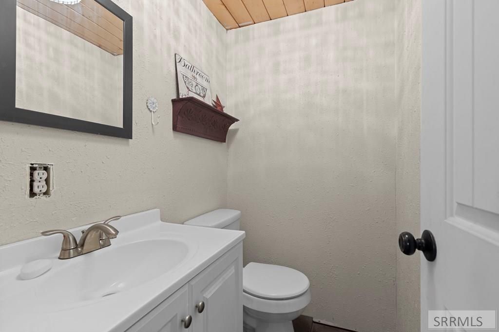 Image 20 of property listing at 699 Stephens Road, Challis, ID 83226