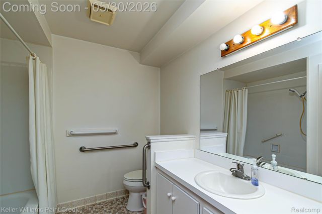 3628 Jennifer Drive, Sterling Heights, MI 48310