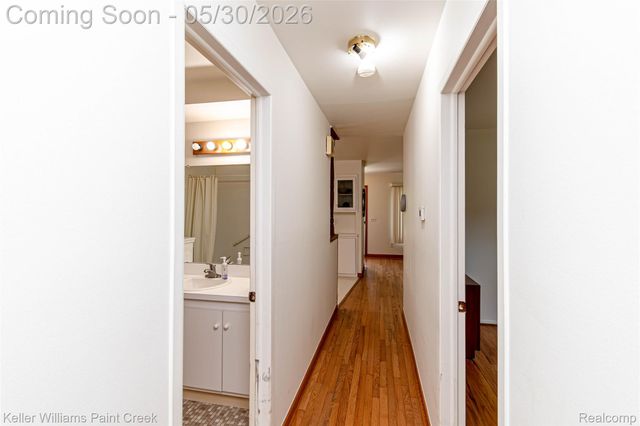 3628 Jennifer Drive, Sterling Heights, MI 48310