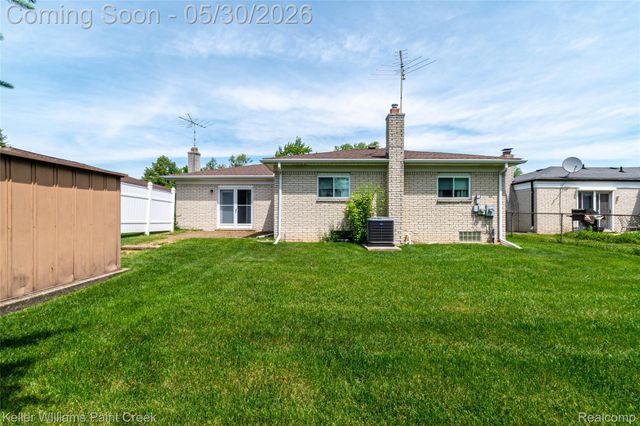 3628 Jennifer Drive, Sterling Heights, MI 48310