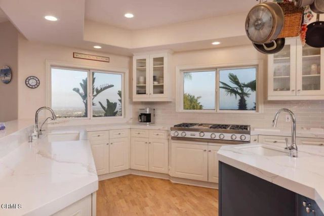 307 Artemisia Avenue, Ventura, CA 93001