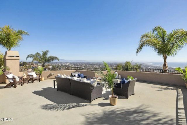 307 Artemisia Avenue, Ventura, CA 93001