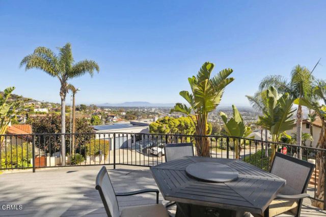 307 Artemisia Avenue, Ventura, CA 93001