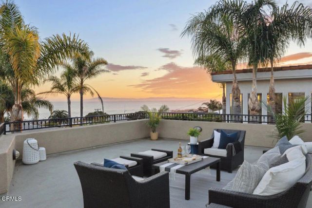 307 Artemisia Avenue, Ventura, CA 93001
