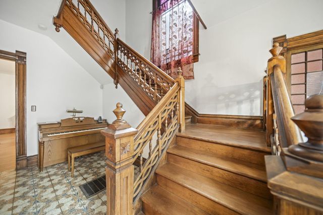 726 Franklin Avenue, Columbus, OH 43205