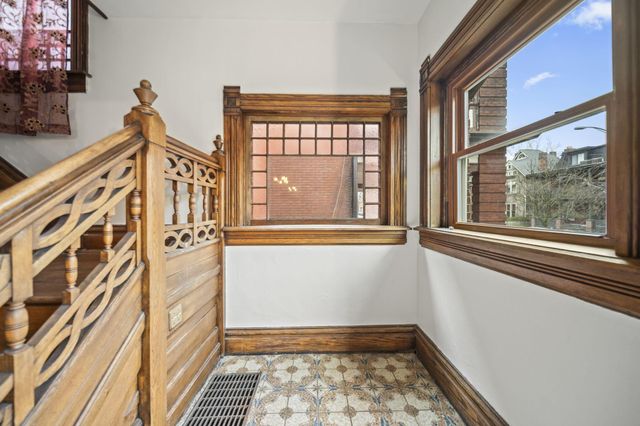 726 Franklin Avenue, Columbus, OH 43205