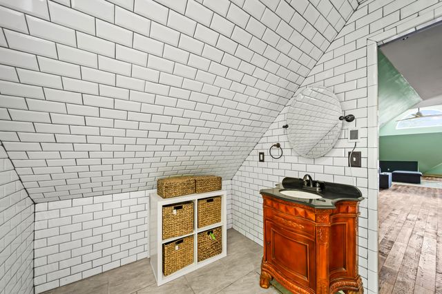 726 Franklin Avenue, Columbus, OH 43205