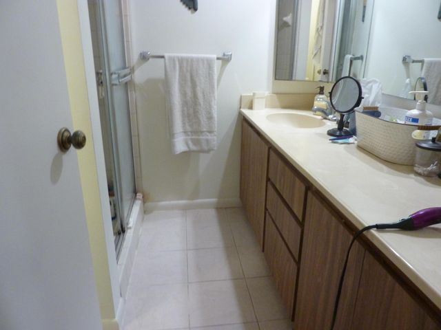 3203 32nd Way, West Palm Beach, FL 33407