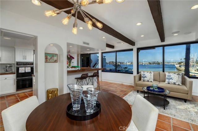 6911 E Ocean, Long Beach, CA 90803