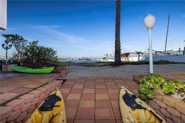 6911 E Ocean, Long Beach, CA 90803