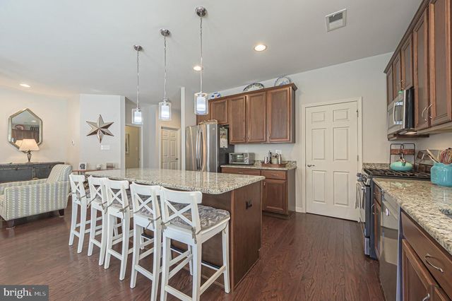 22 ERNST CT, Mays Landing, NJ 08330