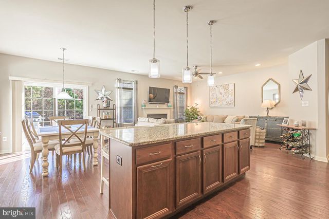 22 ERNST CT, Mays Landing, NJ 08330