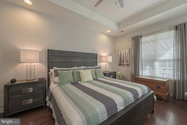 22 ERNST CT, Mays Landing, NJ 08330