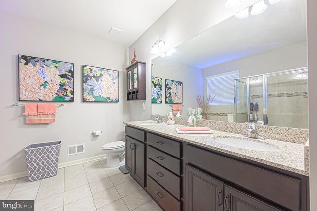 22 ERNST CT, Mays Landing, NJ 08330