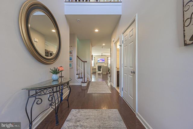 22 ERNST CT, Mays Landing, NJ 08330