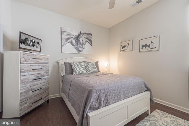 22 ERNST CT, Mays Landing, NJ 08330