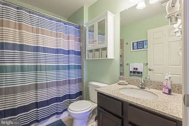 22 ERNST CT, Mays Landing, NJ 08330