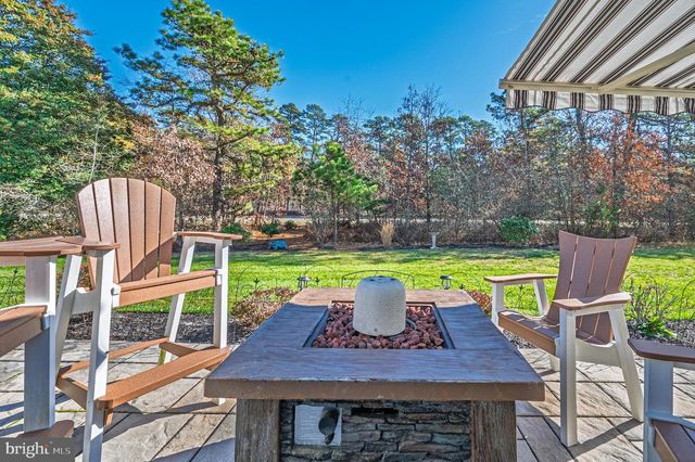 22 ERNST CT, Mays Landing, NJ 08330