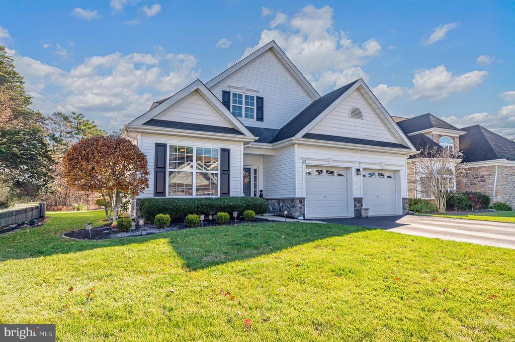 22 ERNST CT, Mays Landing, NJ 08330