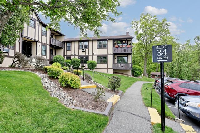 945 Sierra Vista Lane, Valley Cottage, NY 10989