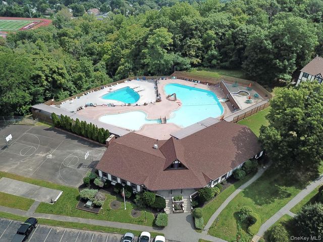 945 Sierra Vista Lane, Valley Cottage, NY 10989