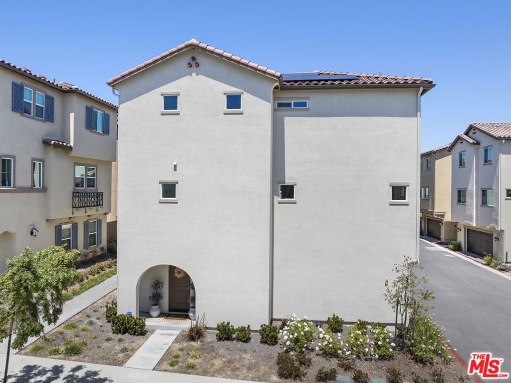 Image 25 of property listing at 27659 S Rosewood Lane, San Pedro, CA 90732