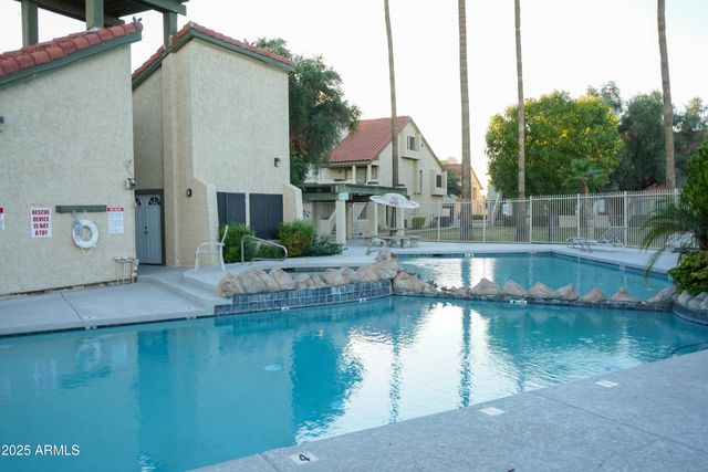 30 E BROWN Road 2106, Mesa, AZ 85201