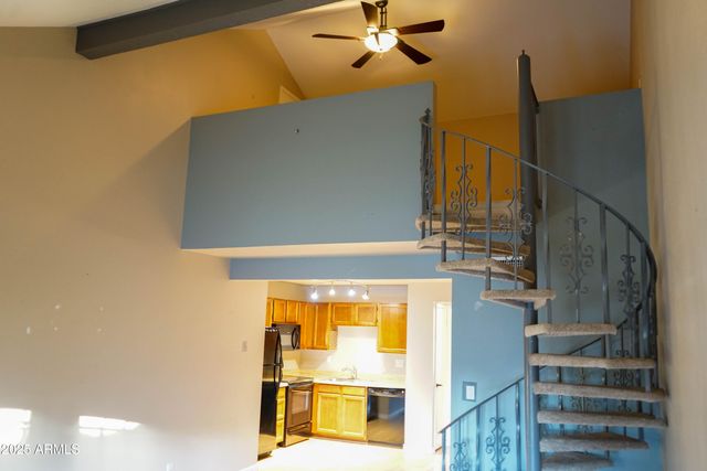 30 E BROWN Road 2106, Mesa, AZ 85201