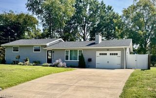 4806 7th Avenue, Vienna, WV 26105