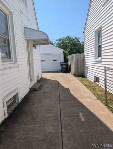 202 Marjorie Drive, Tonawanda, NY 14223