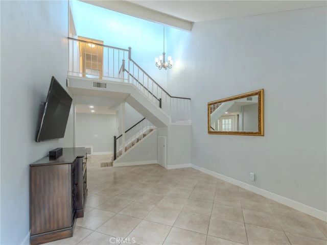 31 Echo, Irvine, CA 92614