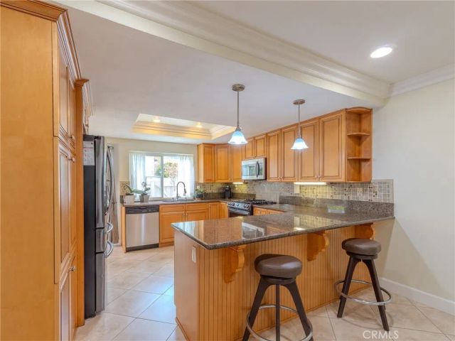 31 Echo, Irvine, CA 92614