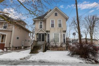 227 Genesee Street, Lockport City, NY 14094