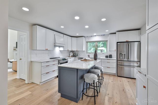 6646 Gentlewind Court, Miami Twp, OH 45140