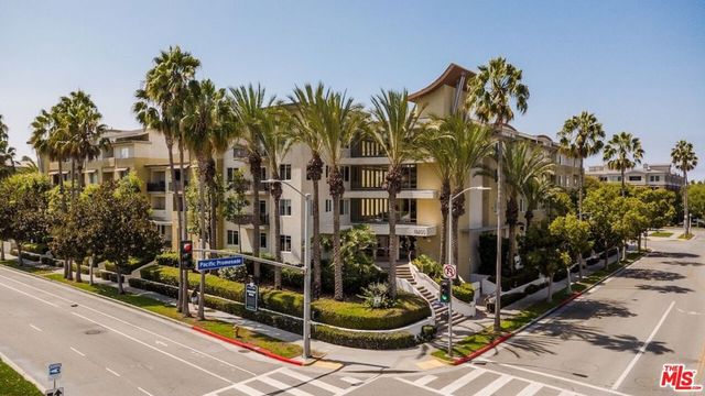 13200 Pacific 448, Playa Vista, CA 90094