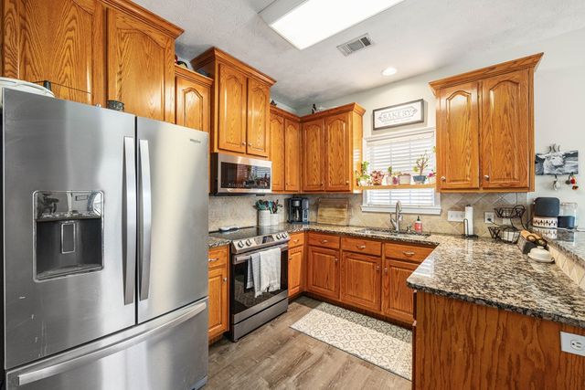 117 Lee Road 2143, Phenix City, AL 36867
