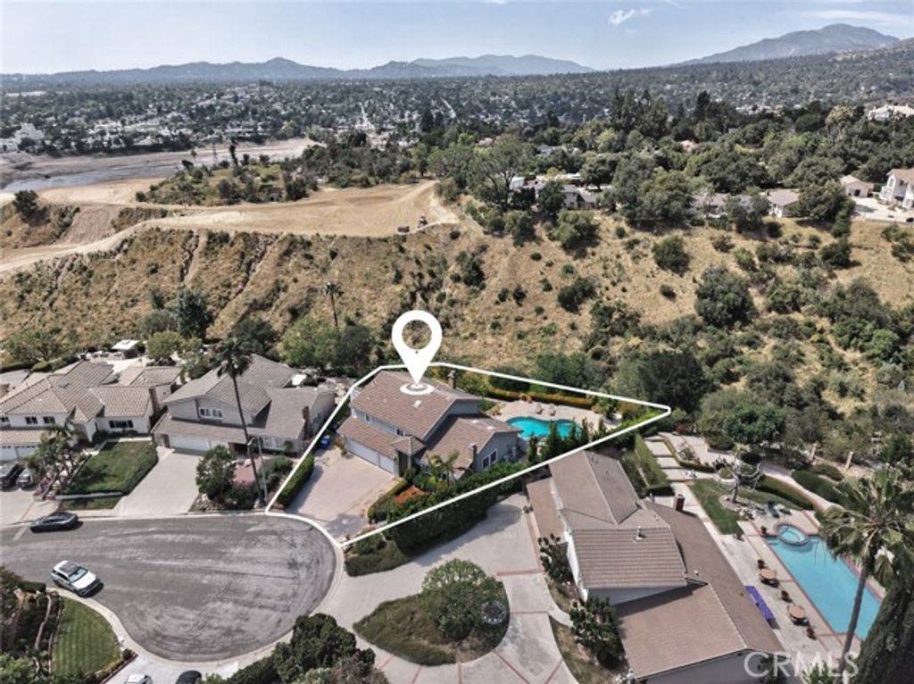 1535 Dove Court, Pasadena, CA 91107