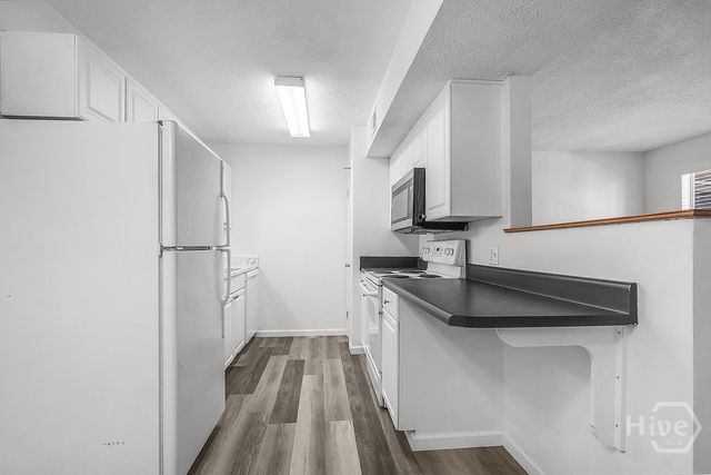 401 N Cromwell Road T-1, Savannah, GA 31410