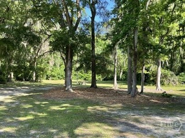 401 N Cromwell Road T-1, Savannah, GA 31410
