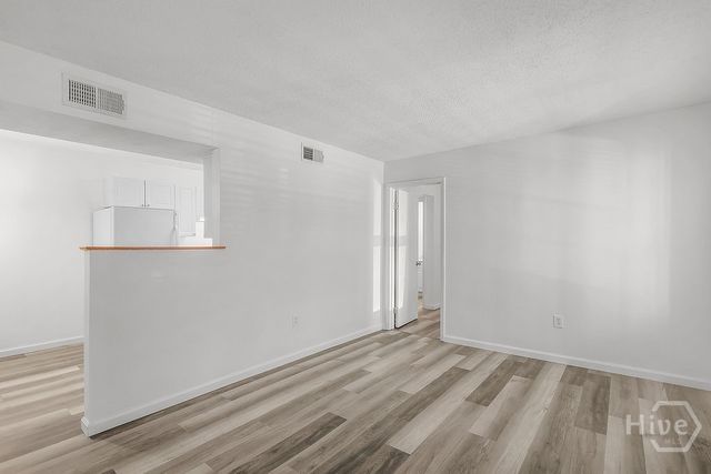 401 N Cromwell Road T-1, Savannah, GA 31410