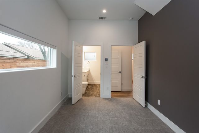 4404 Camp Bowie Boulevard, Fort Worth, TX 76107