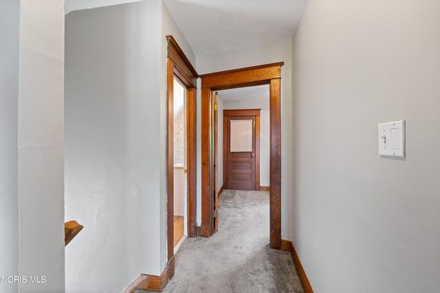 3624 Hoiles Avenue, Toledo, OH 43612
