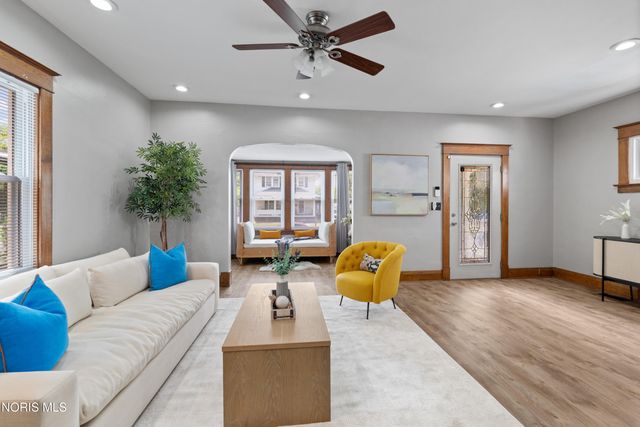 3624 Hoiles Avenue, Toledo, OH 43612