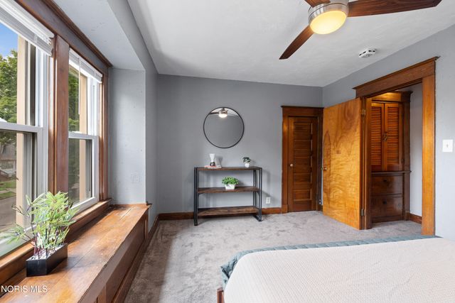 3624 Hoiles Avenue, Toledo, OH 43612