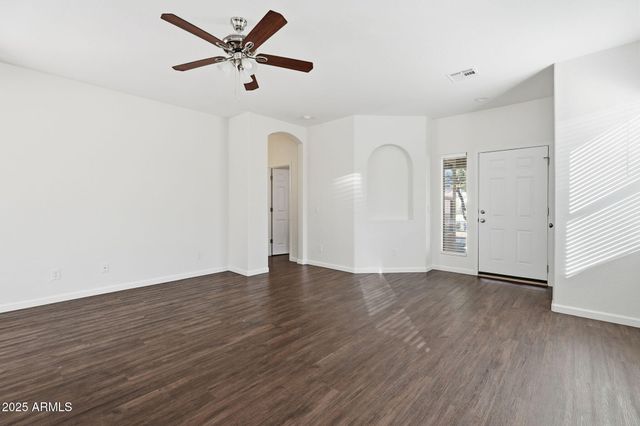 14847 W WINDROSE Drive, Surprise, AZ 85379