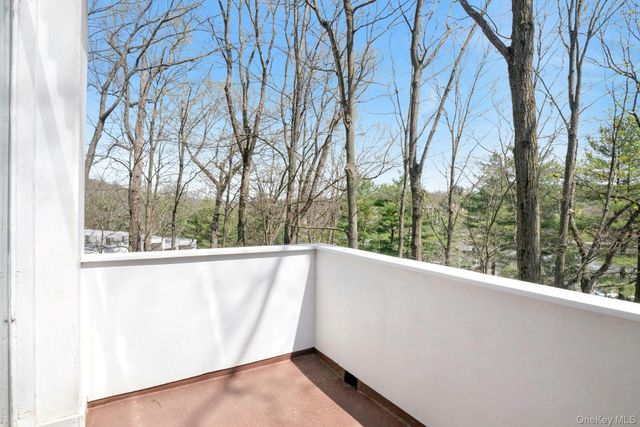 1211 Colony Drive, Hartsdale, NY 10530