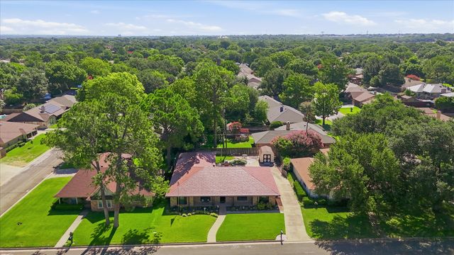 2509 Radcliffe Drive, Arlington, TX 76012
