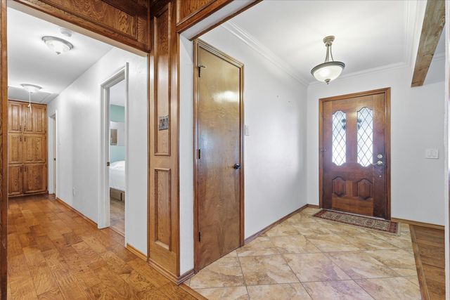 2509 Radcliffe Drive, Arlington, TX 76012
