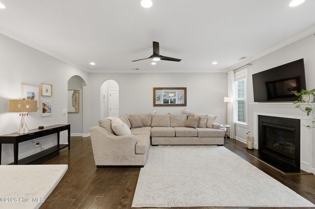 436 Island End Court, Wilmington, NC 28412